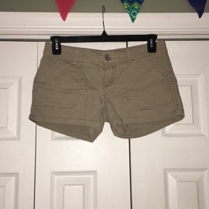 Khaki shorts